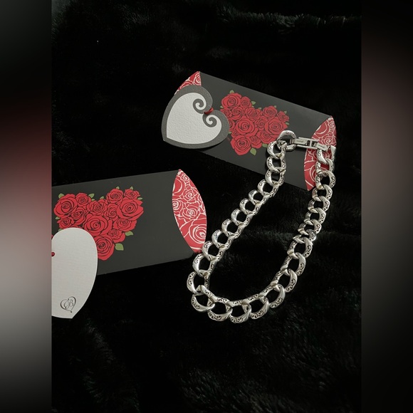 Brighton 💕 Beautiful Engraved on Front and Back Chain Link Necklace w/ Wrapping - Picture 5 of 9